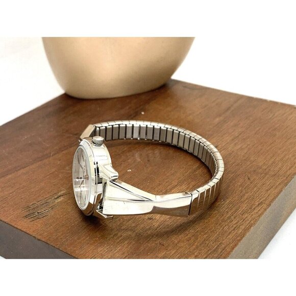 Timex Women's Watch TW2R98700 Quartz Silver Dial Stainless Steel 25mm - Picture 8 of 13